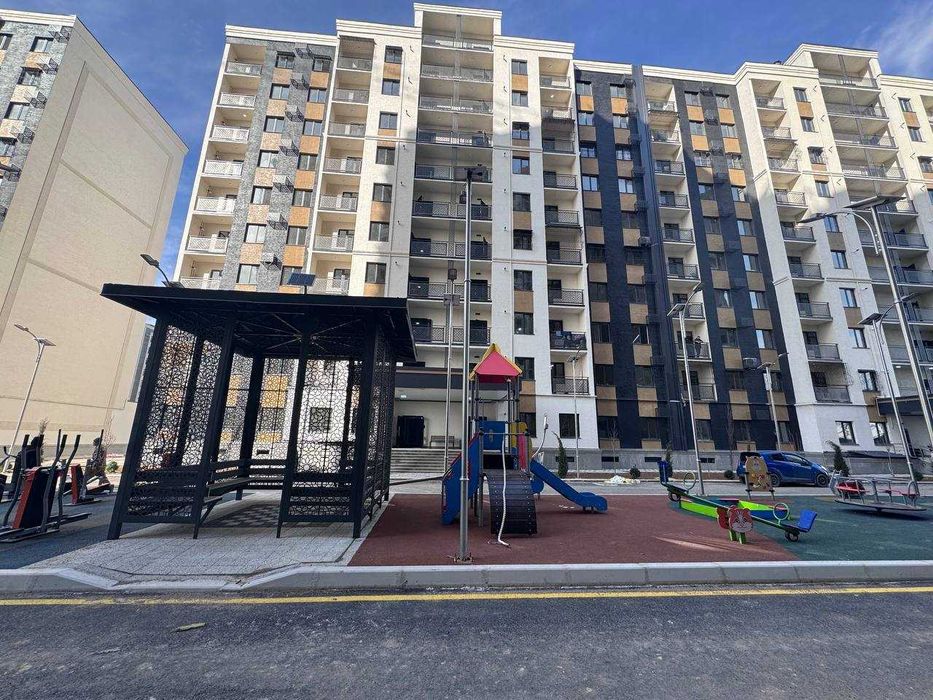 3-х комнатная в Новостройке улица Махтумкули ID: 5539