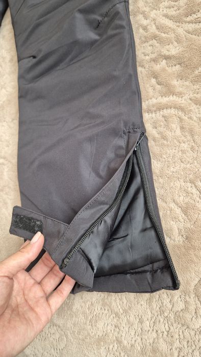Продам новые балоневые штаны