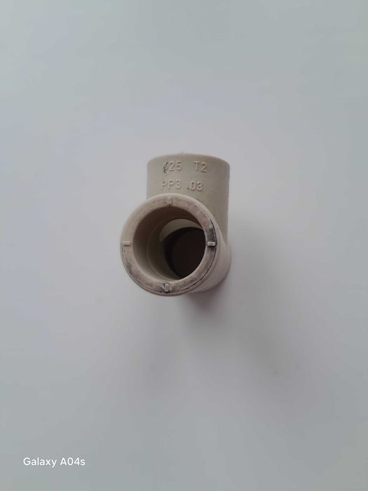 Продается колено и тройник