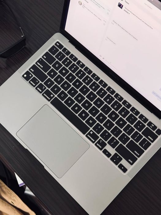 Macbook air m1 2020