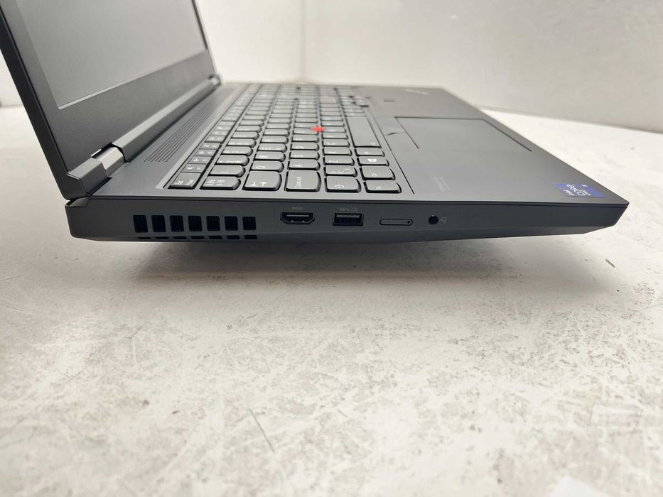реновиран Mobile Workstation Lenovo Thinkpad P15 G2 15.6" i9-11950H 32GB 1ТB с Гаранция