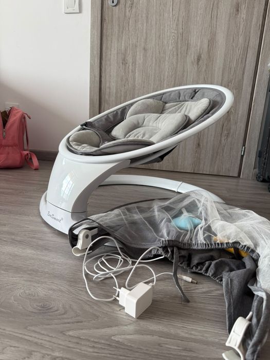 Leagan Electric EvoSmart™ SW, Multifunctional Pentru Bebelusi cu Acoperis Rabatabil Si Plasa Protectie Tantari, Conexiune Bluetooth, 5