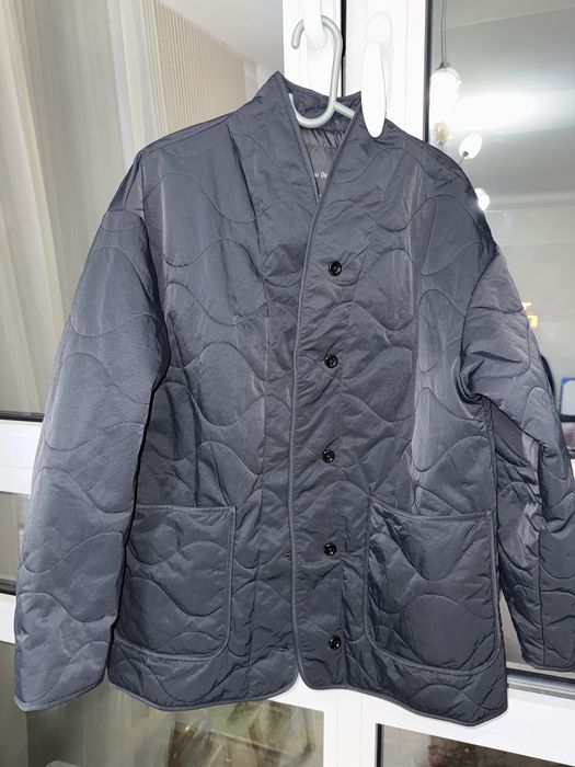 Продам куртку Massimo Dutti