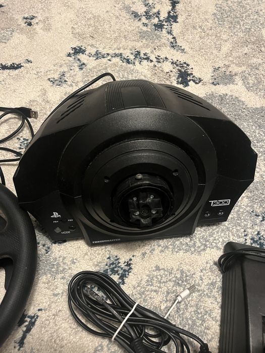 Volan Thrustmater T300