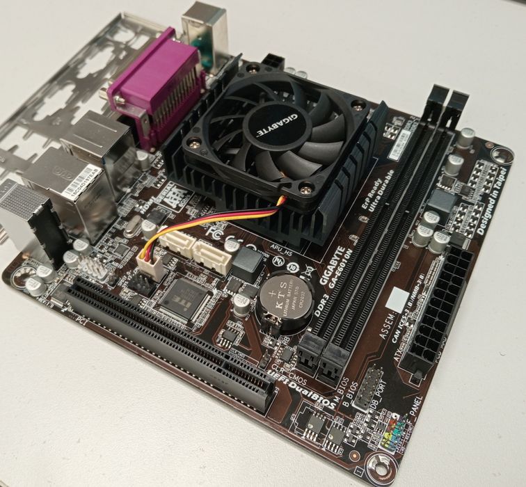 Gigabyte GA-E6010N (7 штук)