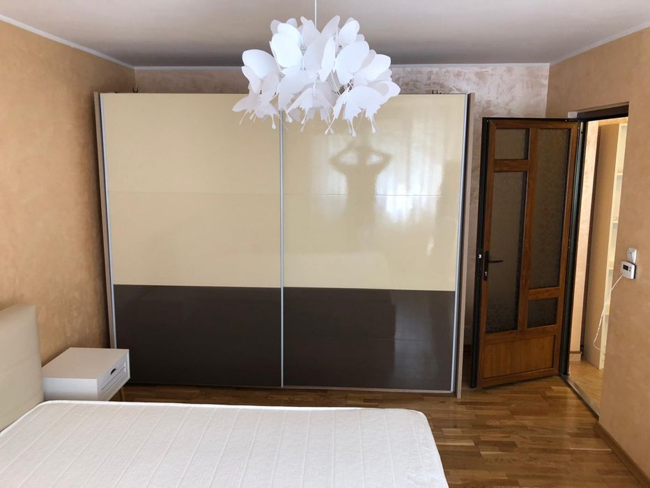 Inchiriez apartament cu 1 camera