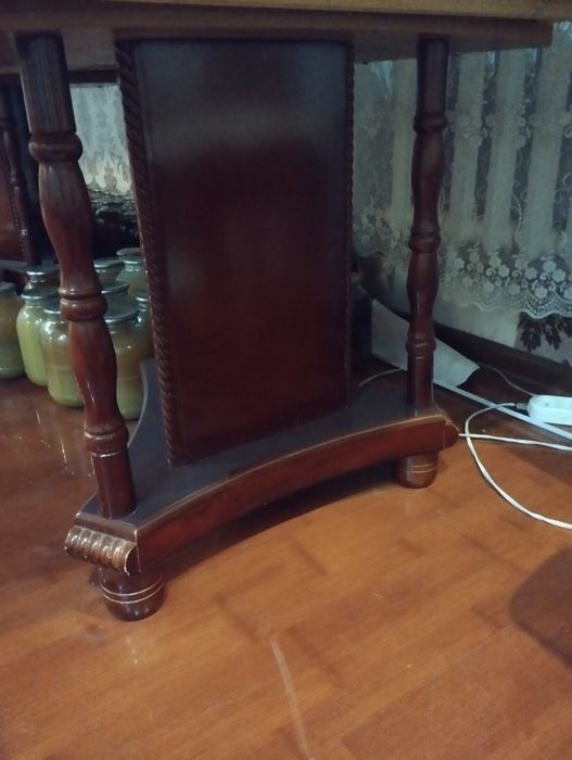 Продам стол со стульями