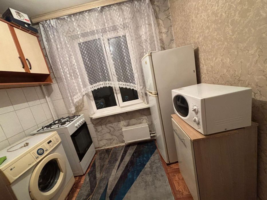 сдам 1 комнатную квартиру