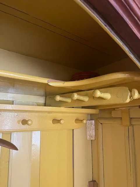 Старинен Гардероб дървен