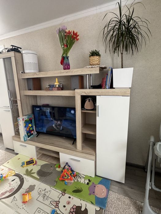 Стенка в гостиннуб