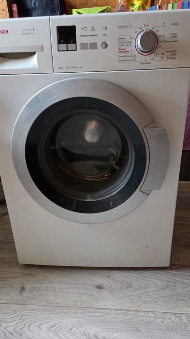 Продам стиральную машинку Бош