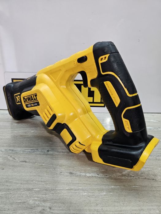 Dewalt Саблен Трион DCS367 18V.