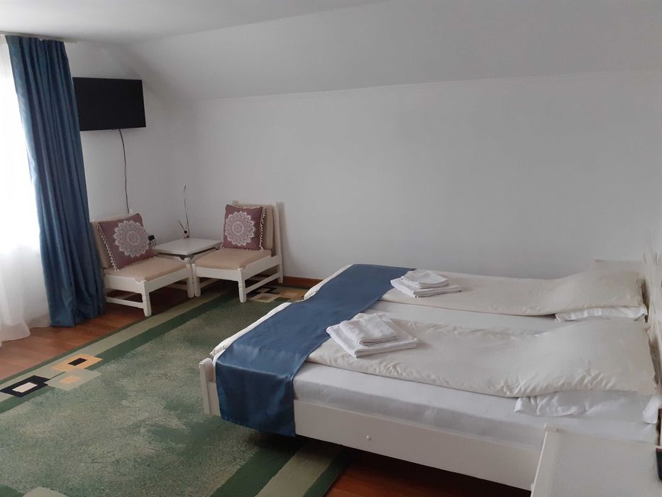 Cazare Calimanesti Caciulata 200 lei