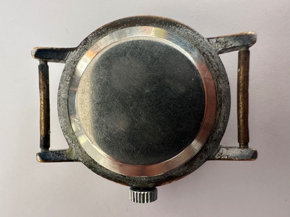 Съветски механичен часовник ЗИМ