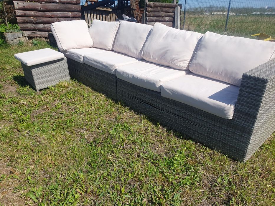 Set exterior poliratan