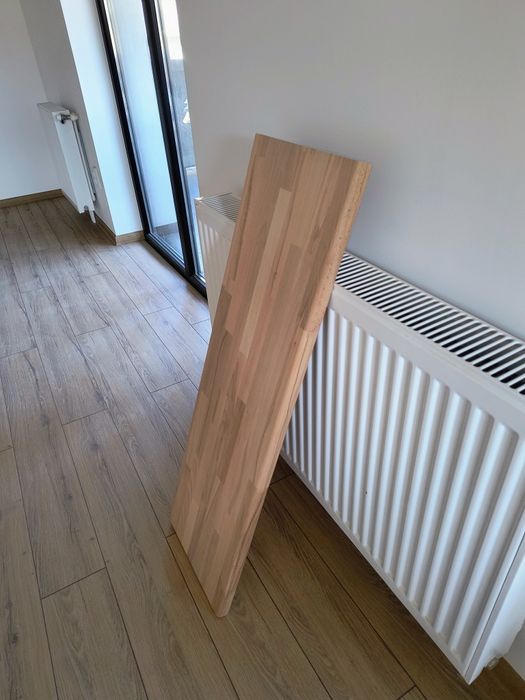 Vând treapta scara din lemn masiv fag 1000x310X28(mm)