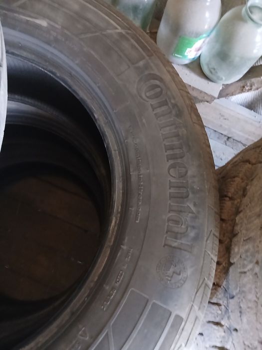 Продам комплект летней резины на r18