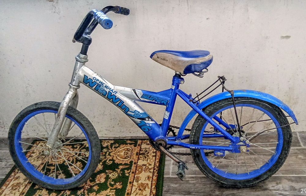 Детский самокат привезён из России