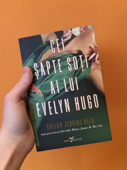 Vand carti impreuna sau separat