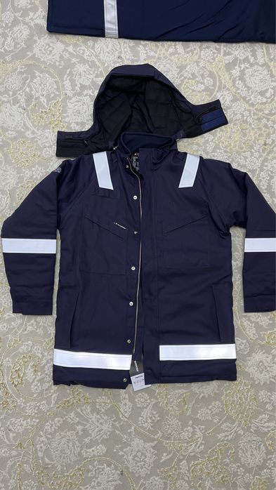 Спец.одежда зимняя куртка. (L)