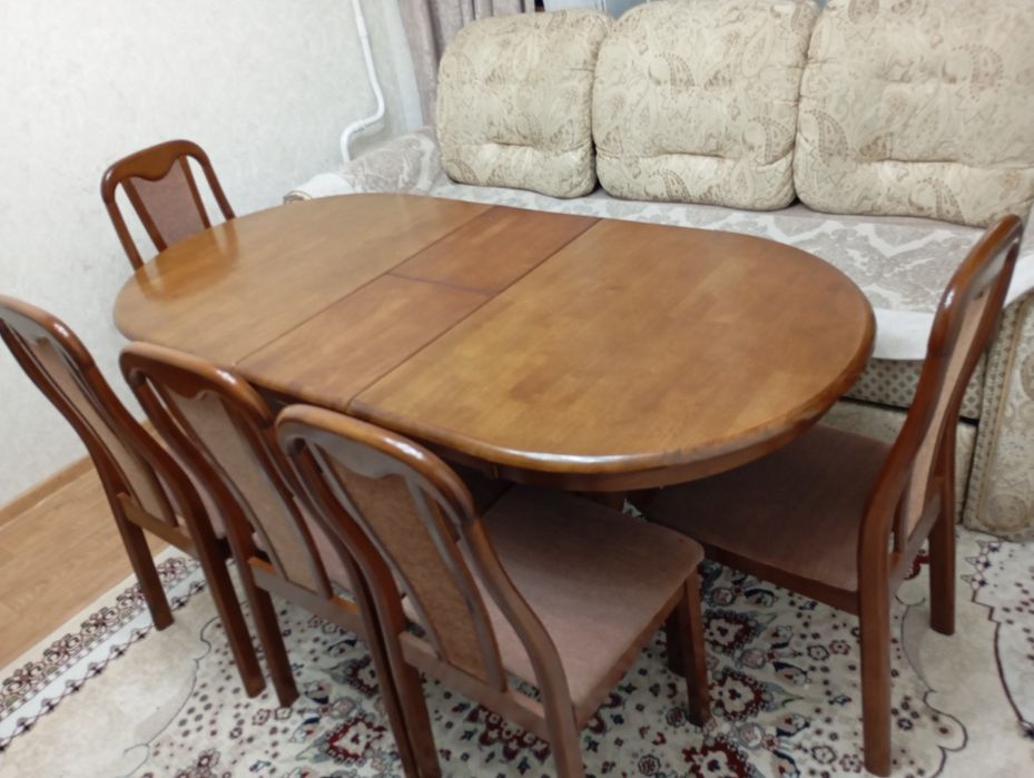 Продам стол и стулья Малайзия