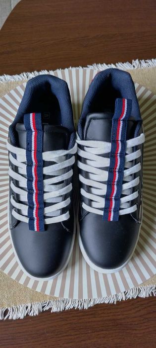 Мъжки спортни обувки