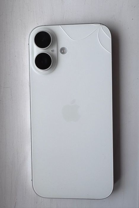Продам iphone 17 256 гб СИМ акб 94