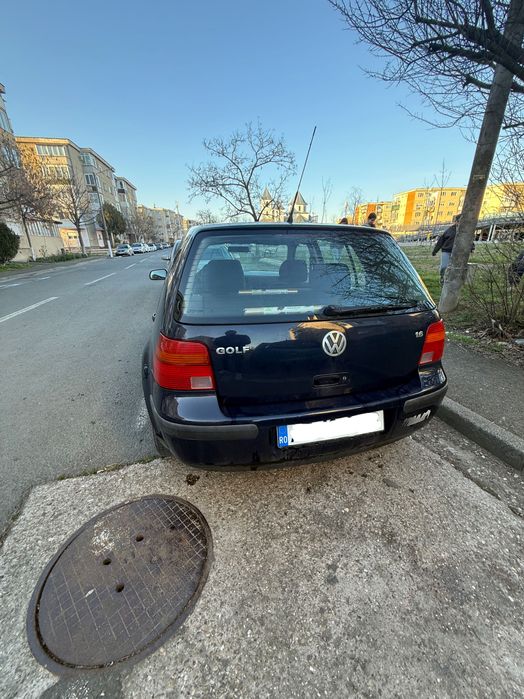 Volkswagen Golf 4 1.6 benzină 2002
