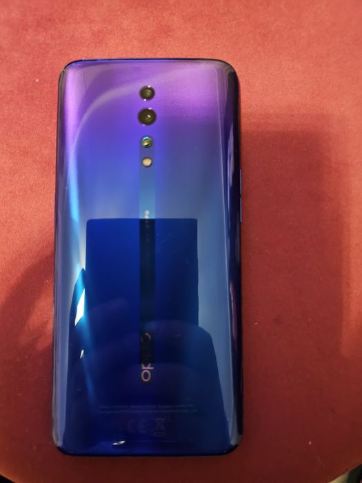 Vând oppo reno z