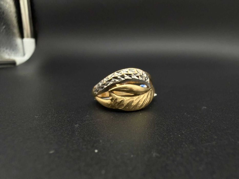 Dracula Amanet: Inel de Aur 3.38Gr/14K.