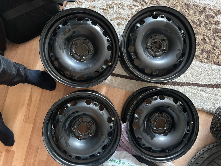 Р15 титан и штамп Фольксваген Поло Шкода Рапид