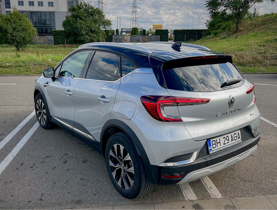 Renault Captur E-Tech Plug-in Hybrid 2024