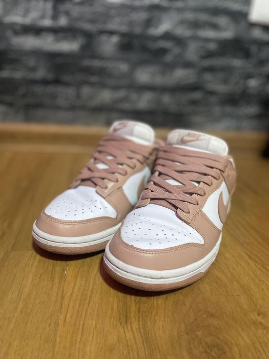 Adidasi nike dunk low pink