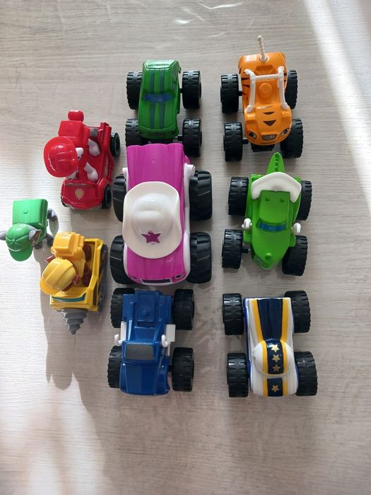 Ирушки любителям мультяшных героев.