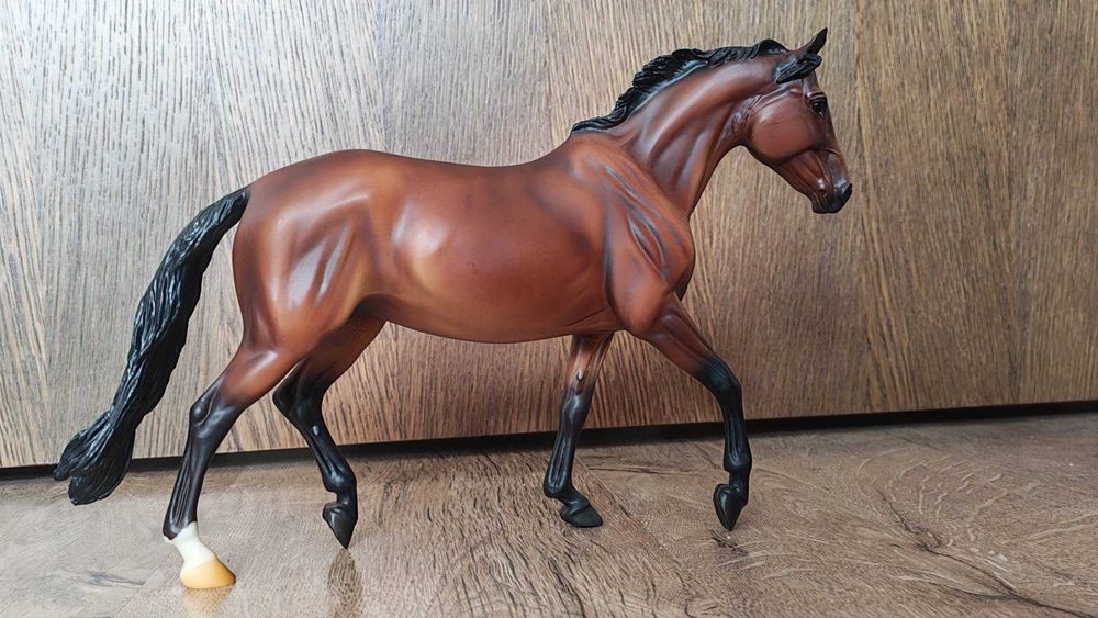 Колекционерски фигурки коне BREYER