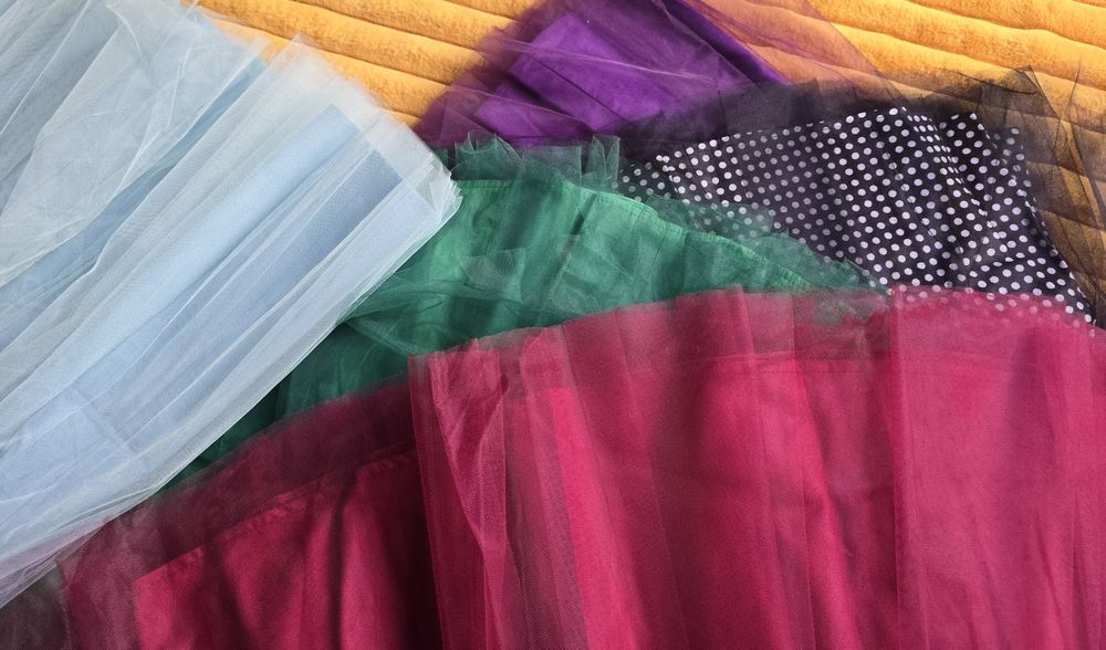 Дамски поли от тюл L-XL