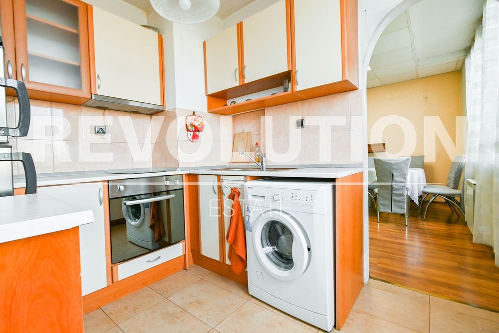 Дава се под наем Двустаен апартамент в София, Надежда 1 - 65 кв.м за 598.23 € - Снимка #3