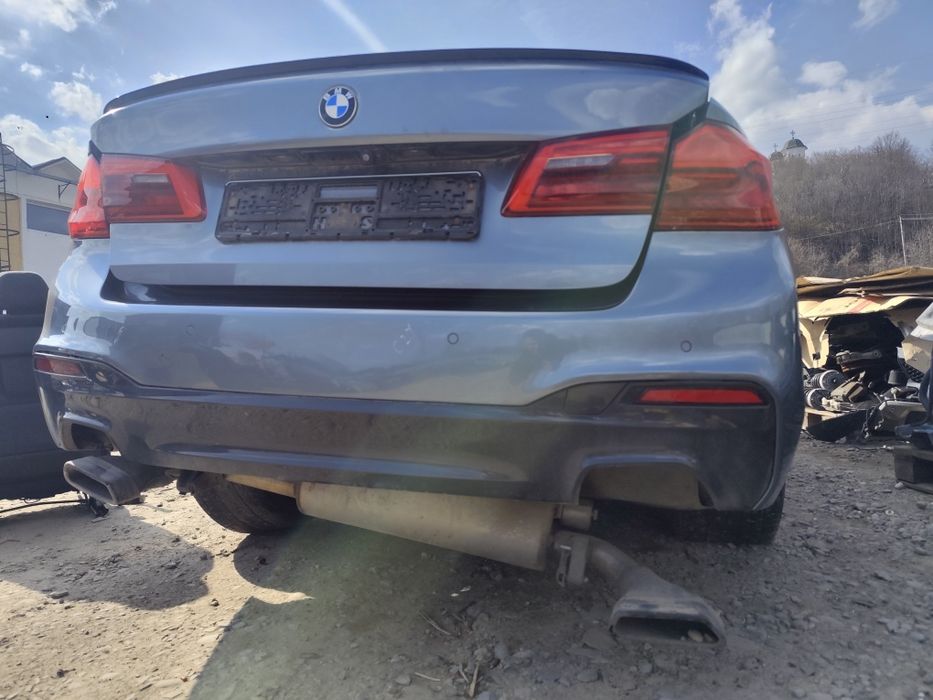 Elemente spate BMW G30 seria5 Bara M, stop capota spate evacuare dubla