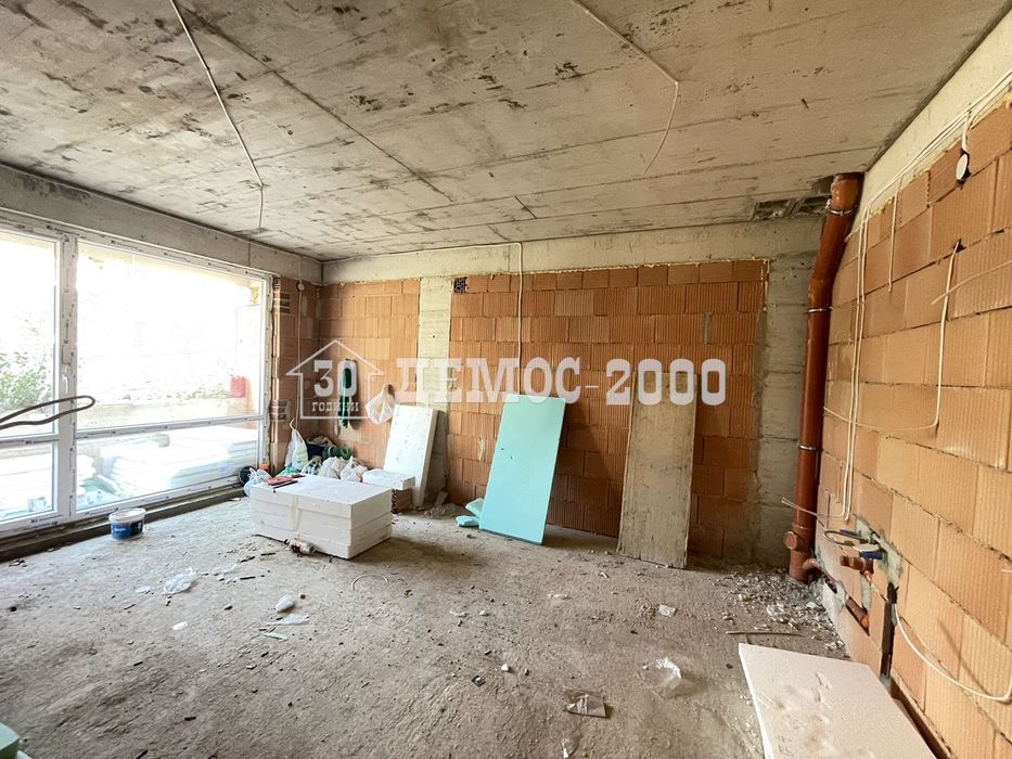 Двустаен апартамент ново строителство квартал Виница