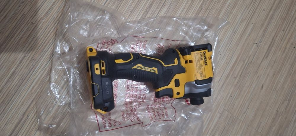 Dewalt 18V  Импакт