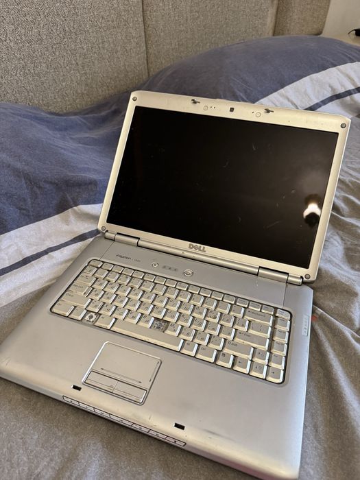 Ноутбук нерабочий Dell