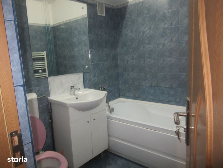 Apartament cu 2 camere Centru