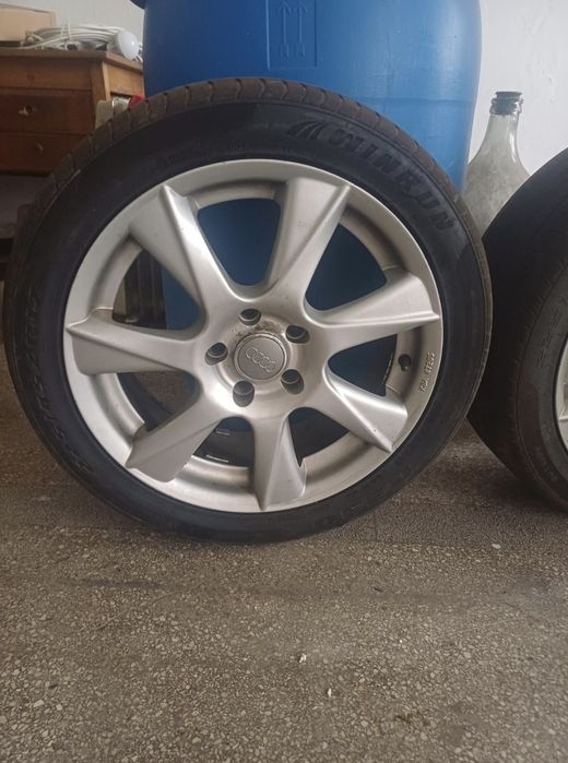 Jante audi a4 b8 r17