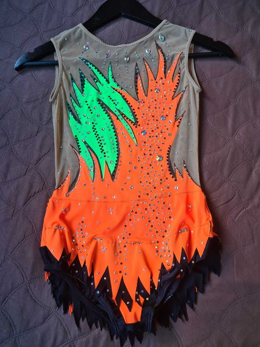 Трико за художествена гимнастика