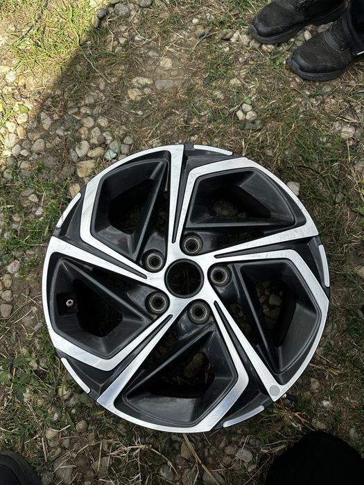 Jantă hyundai i 30.cod:52910-64600.