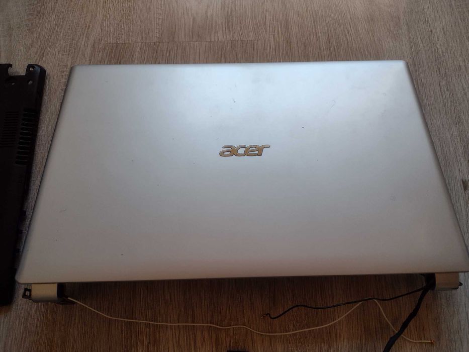 Лаптоп Acer V5 -571 цял за части
