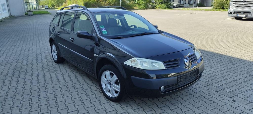 RENAULT Megane