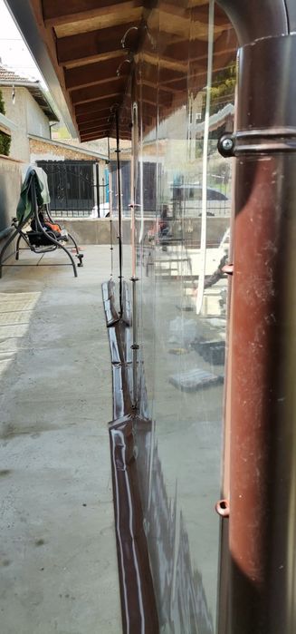 Изработка и монтаж на тенти и ветроупорни завеси