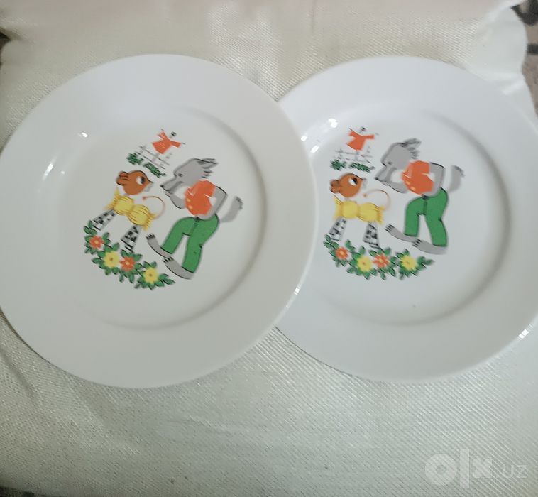 Продаю две советские тарелки