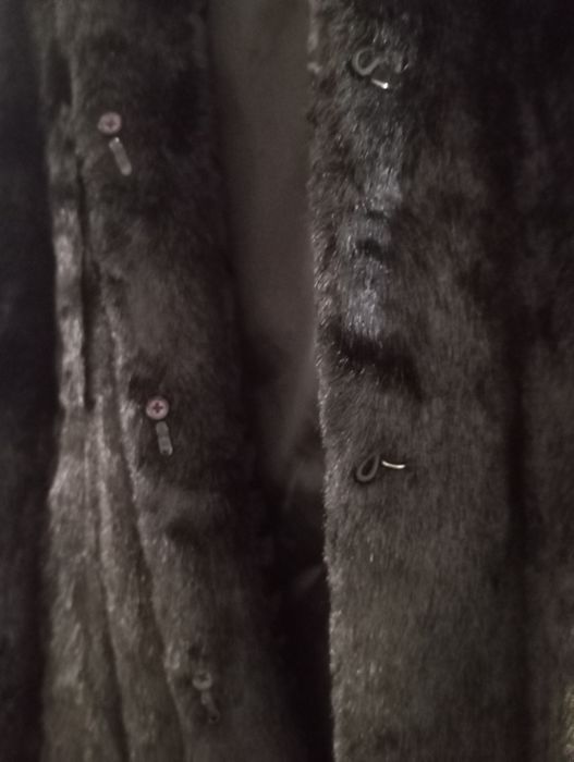 Женская шуба, искусственная